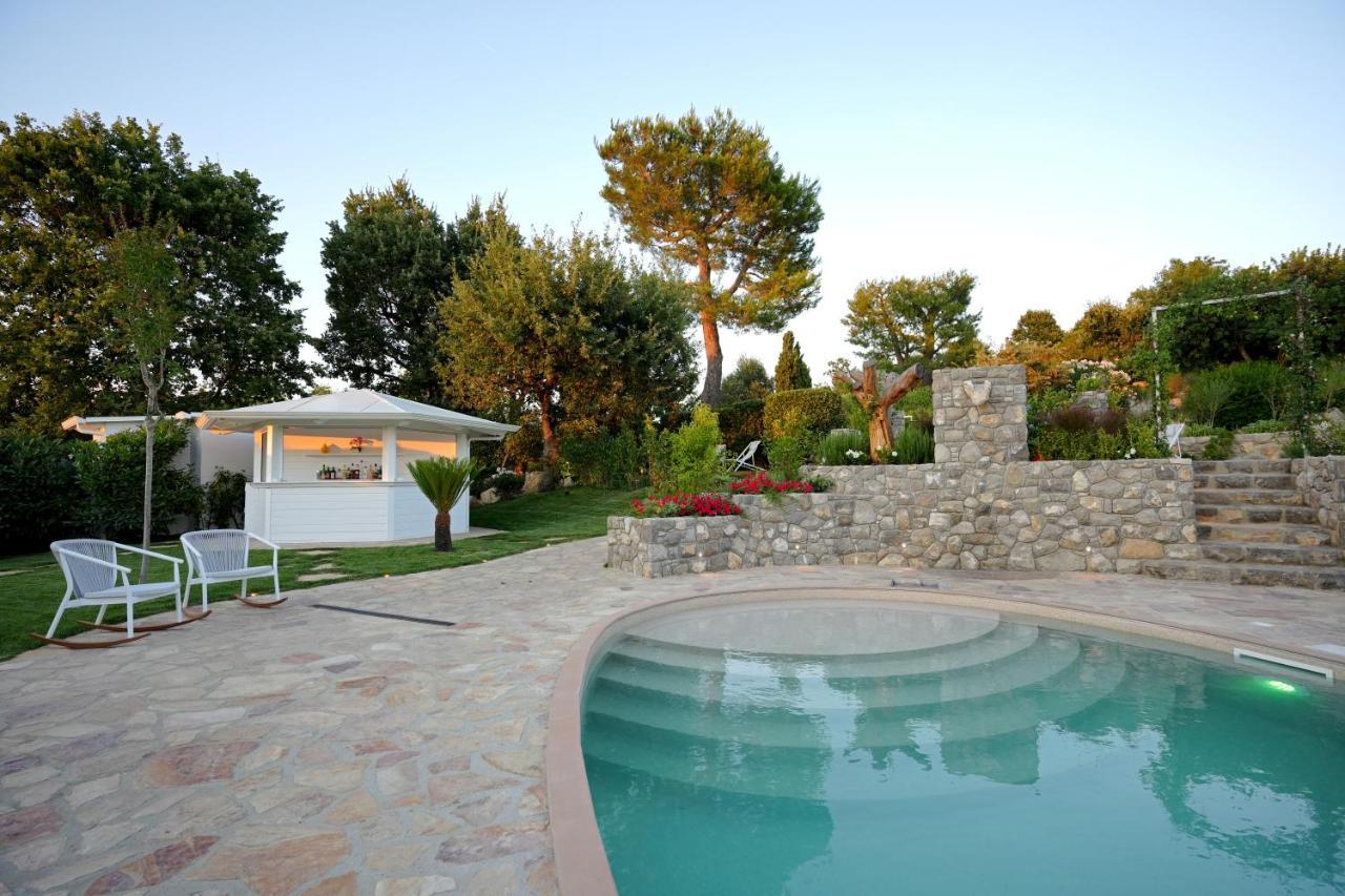 Resort Ravenna ماسّا لوبْرينسِ المظهر الخارجي الصورة