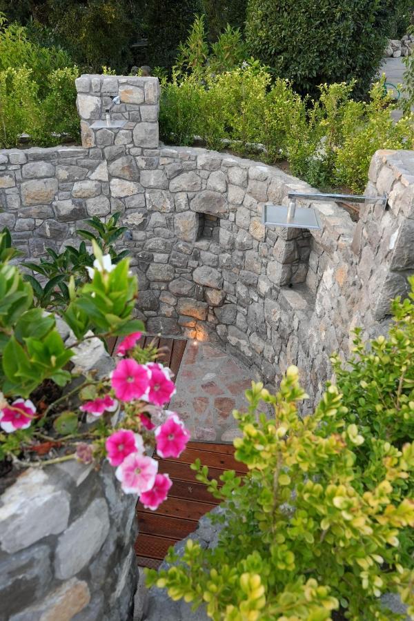 Resort Ravenna ماسّا لوبْرينسِ المظهر الخارجي الصورة