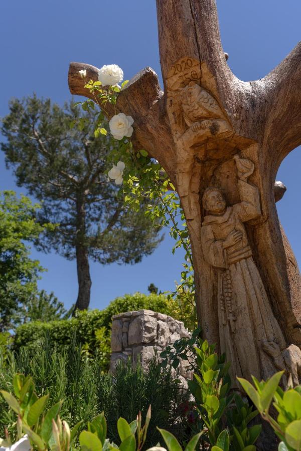 Resort Ravenna ماسّا لوبْرينسِ المظهر الخارجي الصورة