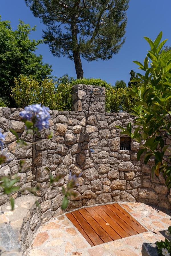 Resort Ravenna ماسّا لوبْرينسِ المظهر الخارجي الصورة