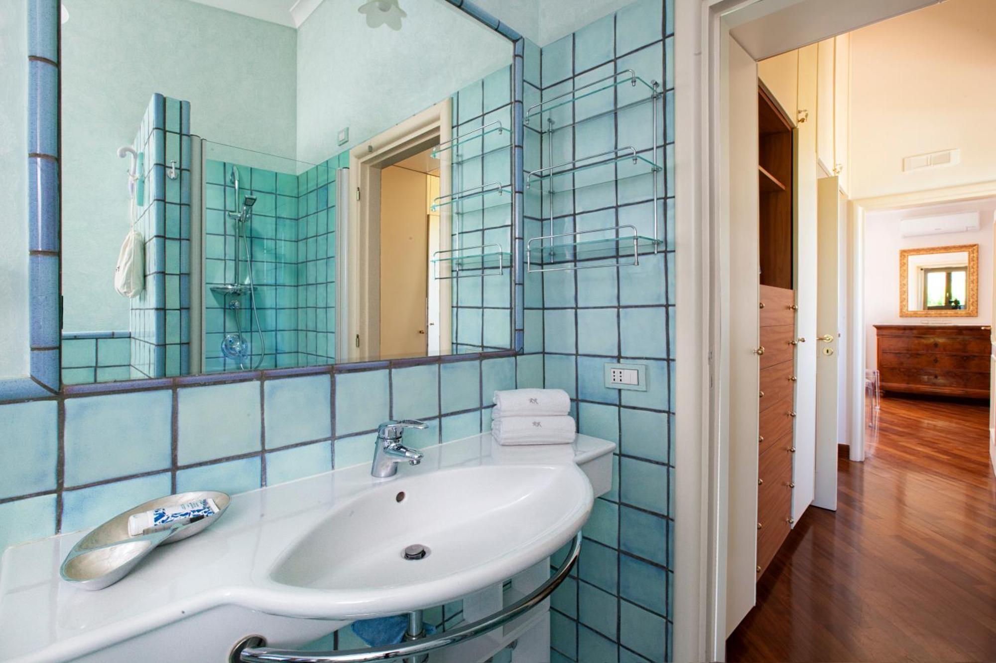 Resort Ravenna ماسّا لوبْرينسِ المظهر الخارجي الصورة
